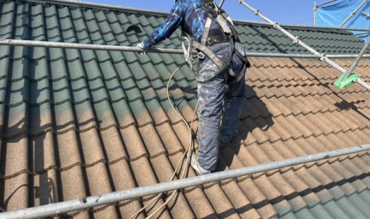 セメント瓦に塗装が必要な理由