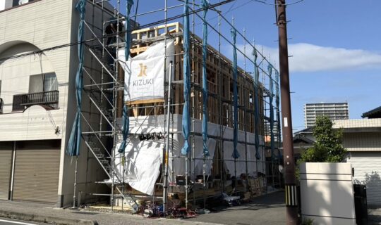 狭小地に家を建てる